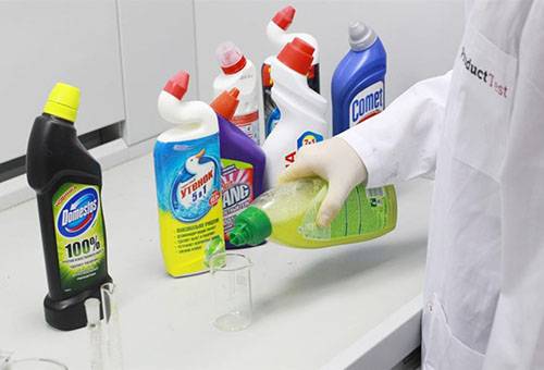 Buitinė chemija tualeto valymui