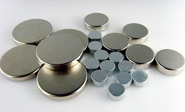 Neodimio magnetai