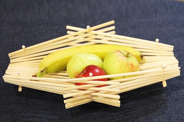 Vaisių dubuo iš suši lazdelių