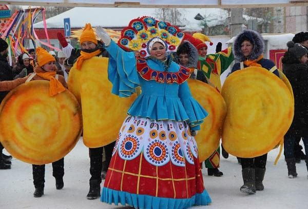 Maslenitsa dideli blynai