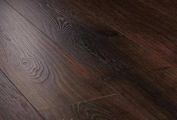 Tamsus laminatas