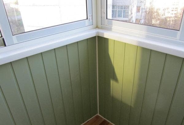 Balkone plastikinės plokštės