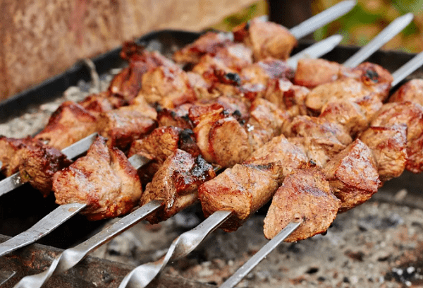 Kiaulienos šašlykų kebabas