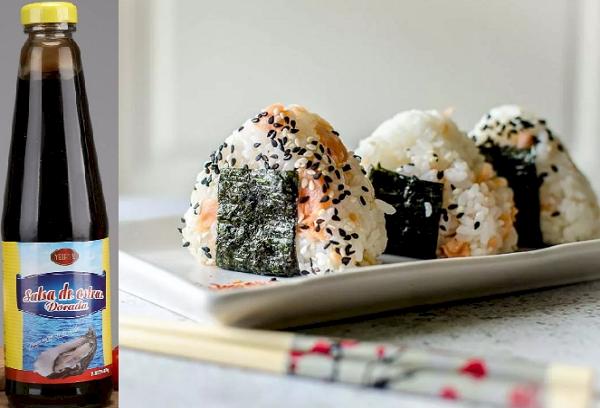Onigiri su upėtakiu