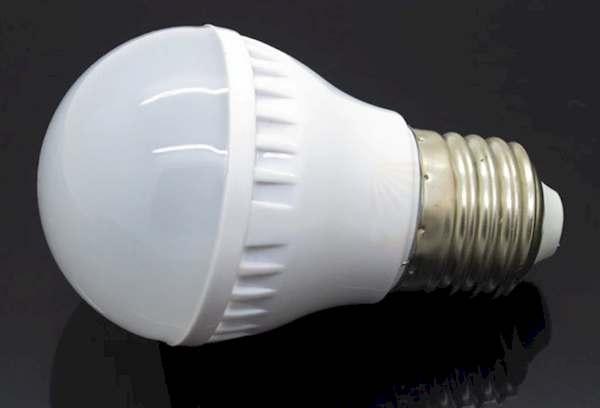 LED lempa 220v 