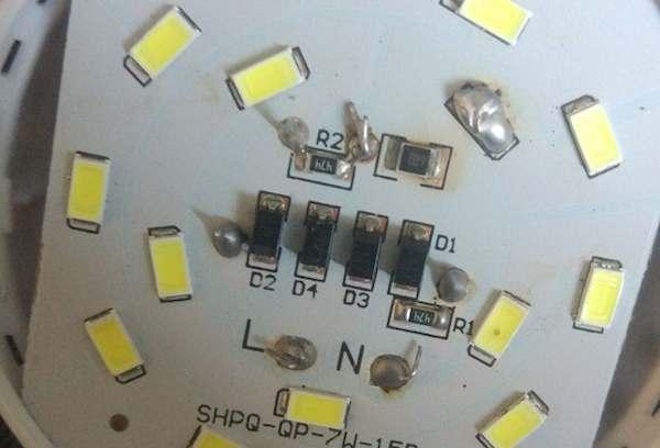 LED lempos remontas 1