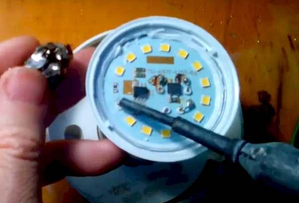 LED lempos remontas 6