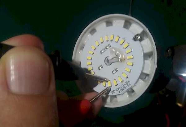 LED lempos remontas 4