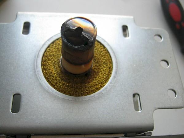 Magnetrono gedimas